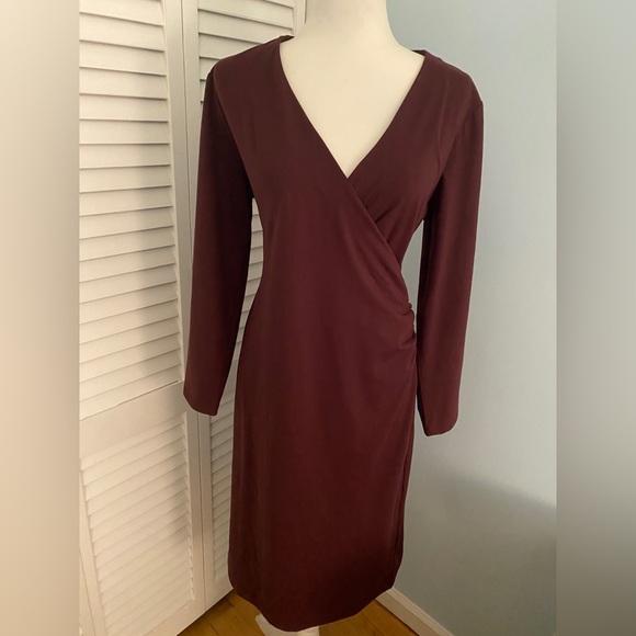 Ann Taylor Dresses & Skirts - NWOT Ann Taylor wrap style dress - color is maroon